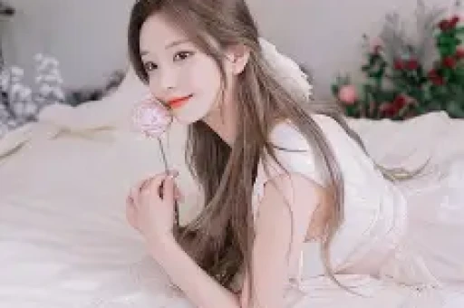 【绝对爆款】彻底炸锅！顶流片场停工大瓜网友：滤镜碎成渣！