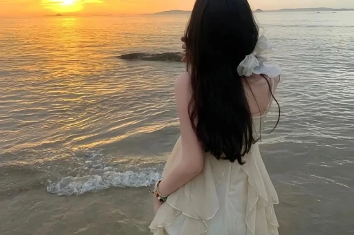 李小璐不忍了！首度回应PGONE事件！网上又炸锅了